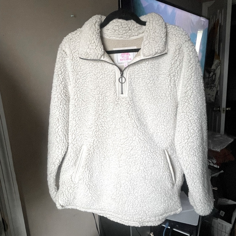 White XL sherpa quarter zip jacket